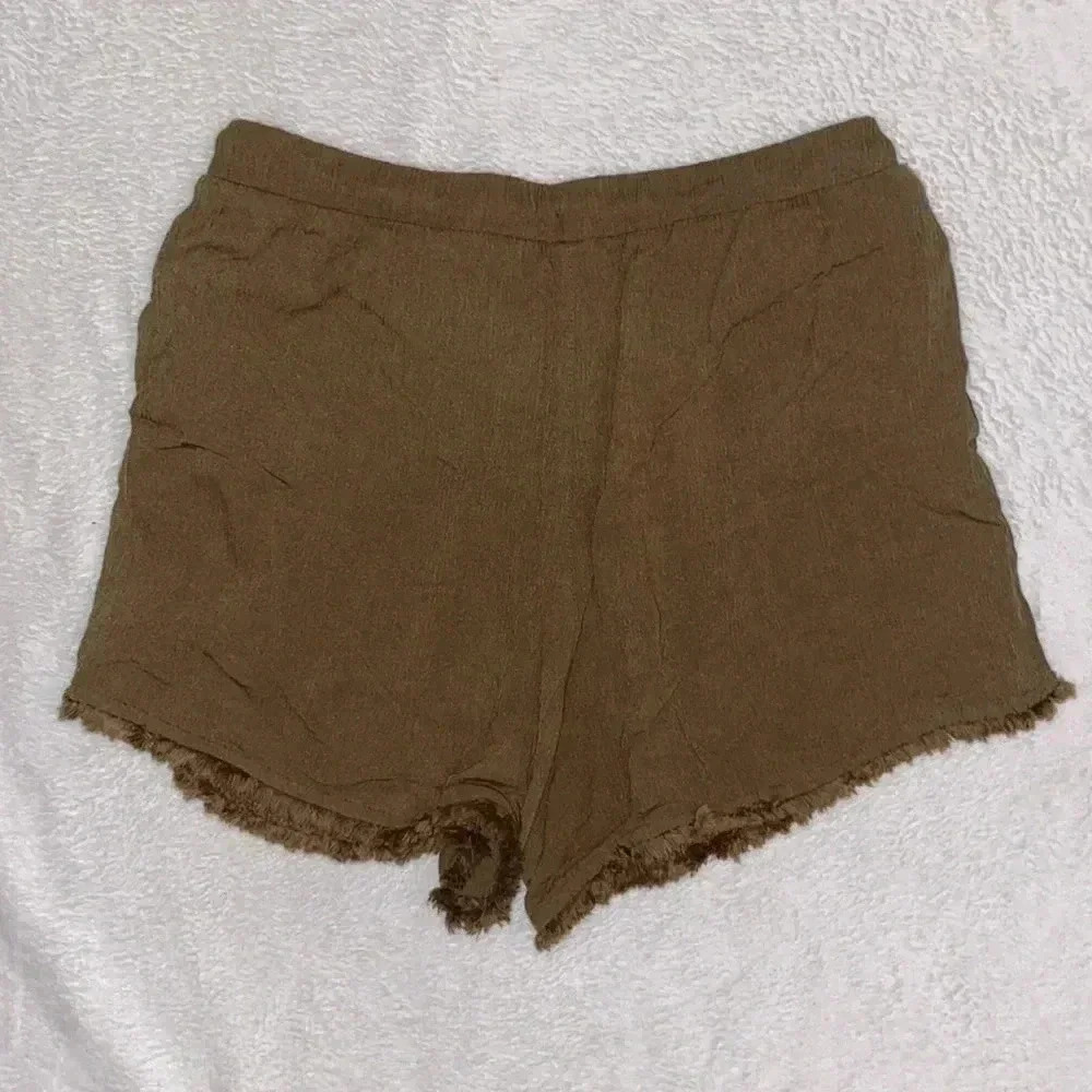 Target Shorts - Picture 4 of 4
